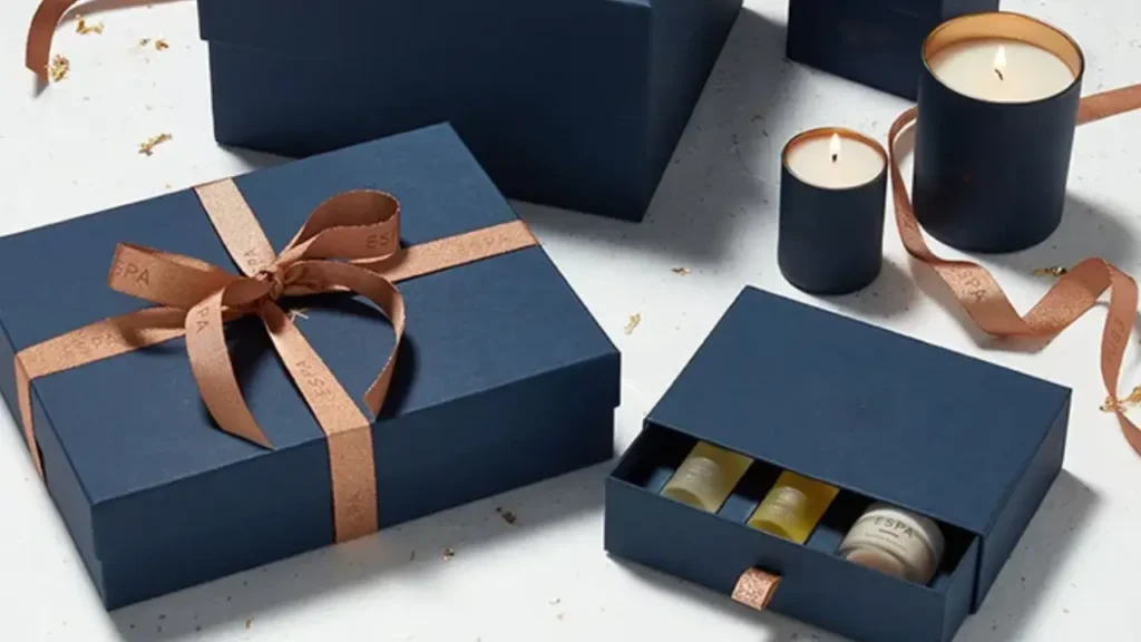 맞춤형 리본이 포함된 캔들 포장